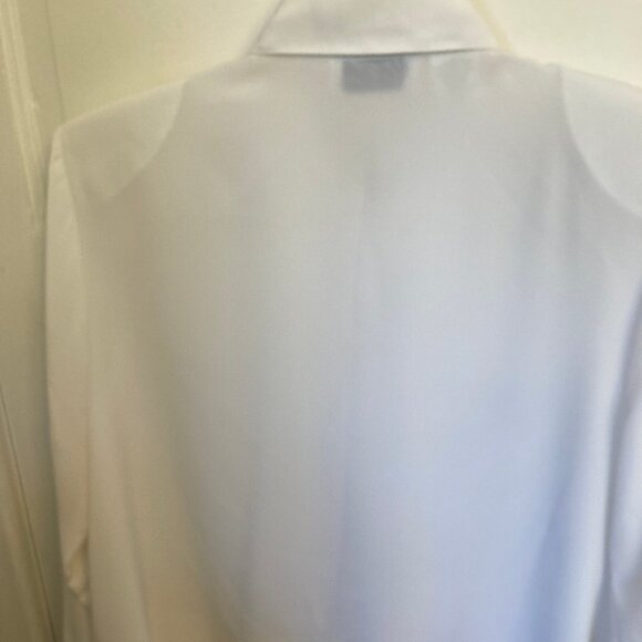 Kathy Che Blouse - Picture 3 of 7